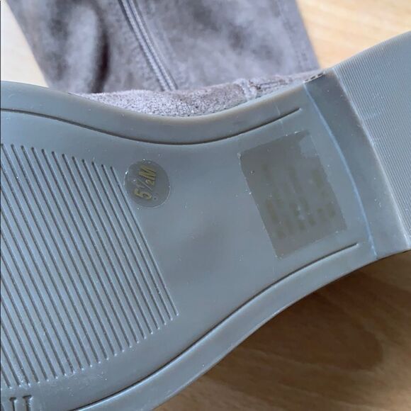 INC IMANNIE Boots  - Picture 6 of 7